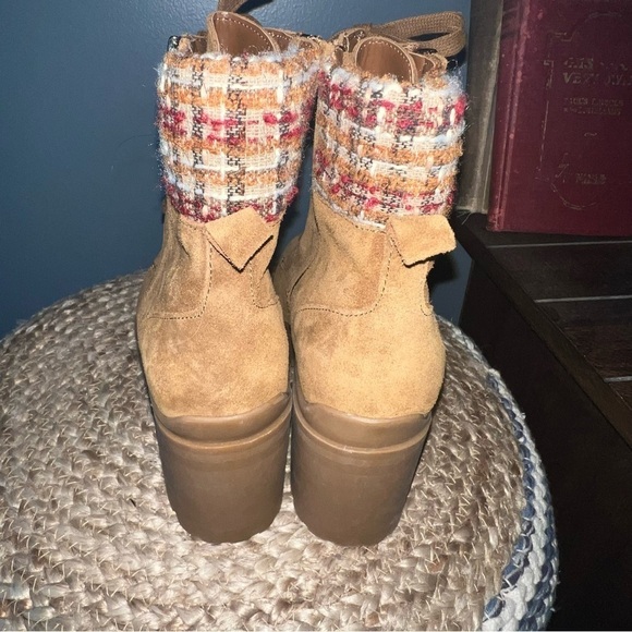 Steve Madden Jaydin-F Lace Up Ankle Boots - Picture 5 of 10